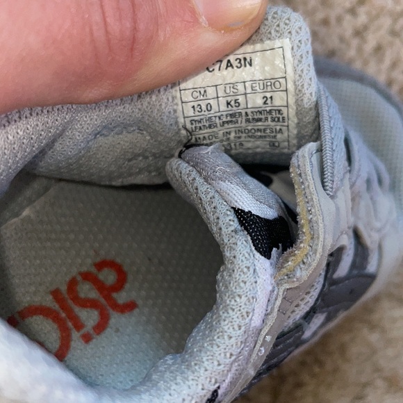 ⭐️Baby ASICS ⭐️ - Picture 6 of 7